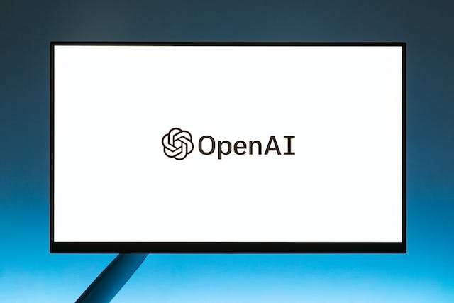 Unraveling the Mystery: Sam Altman’s Sudden Exit from OpenAI and Mira Murati’s Rise as Interim CEO – AL Haqiqat